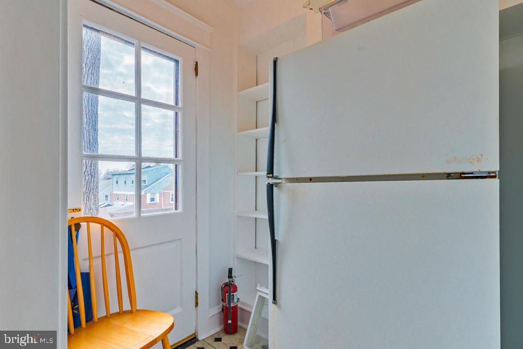 2424 Delchester Rd Property Photo 10