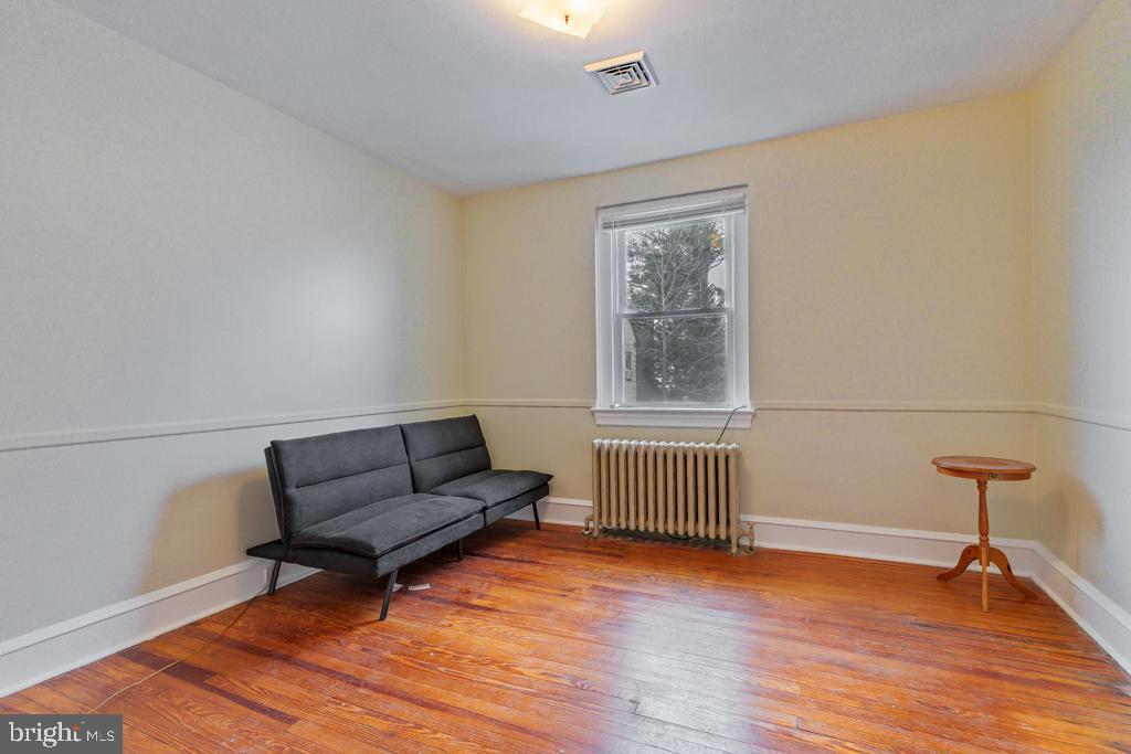 2424 Delchester Rd Property Photo 17