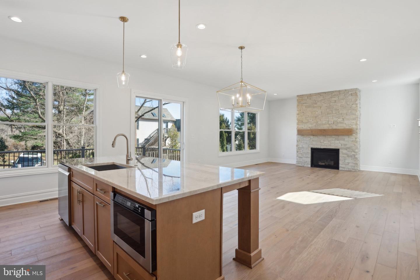 605 S Orange Street Property Photo 12