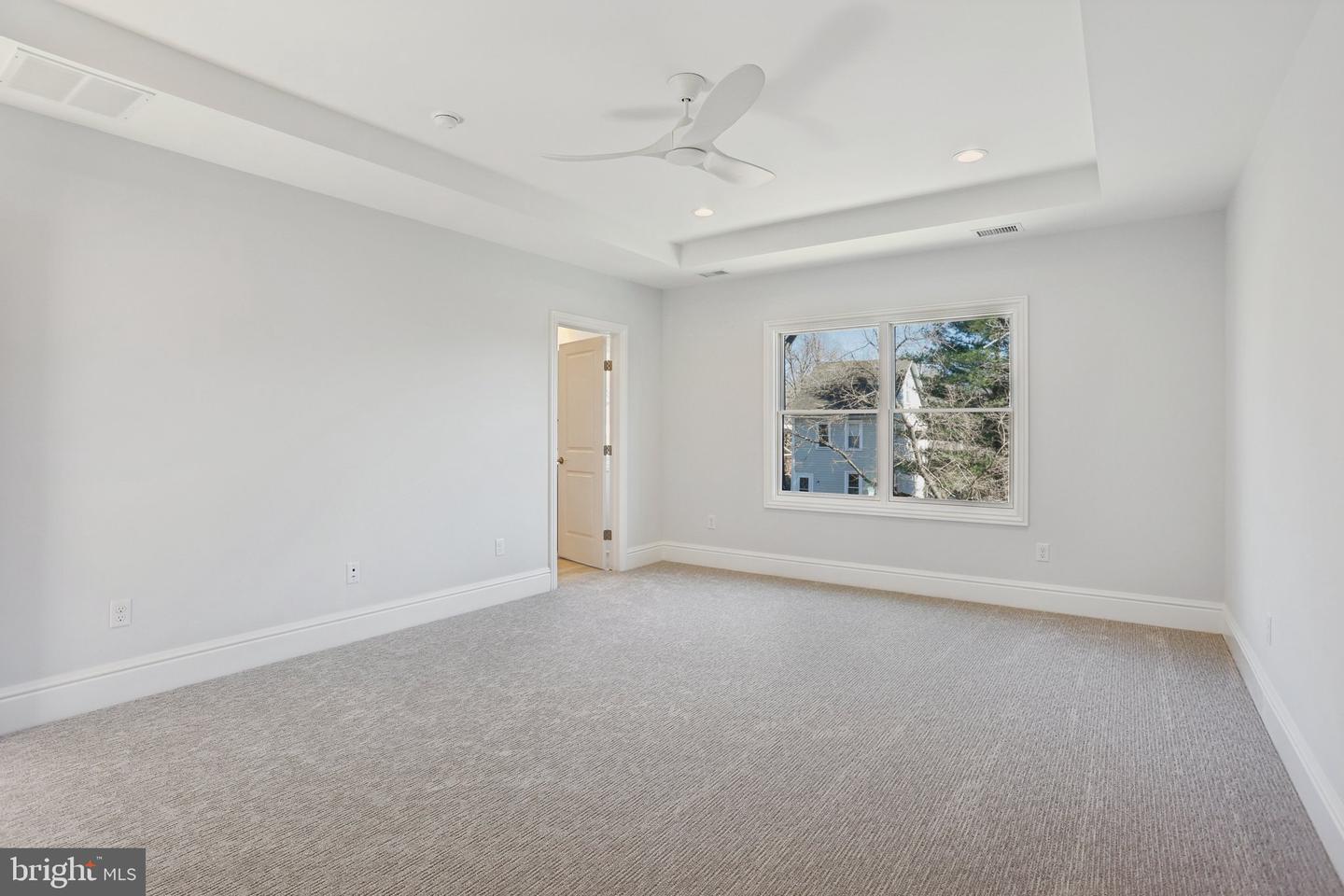 605 S Orange Street Property Photo 18