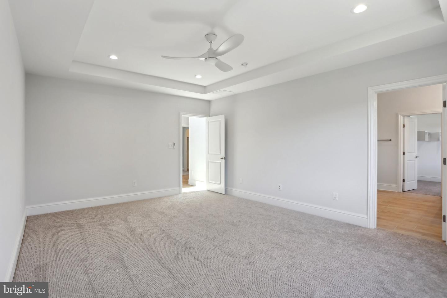 605 S Orange Street Property Photo 19