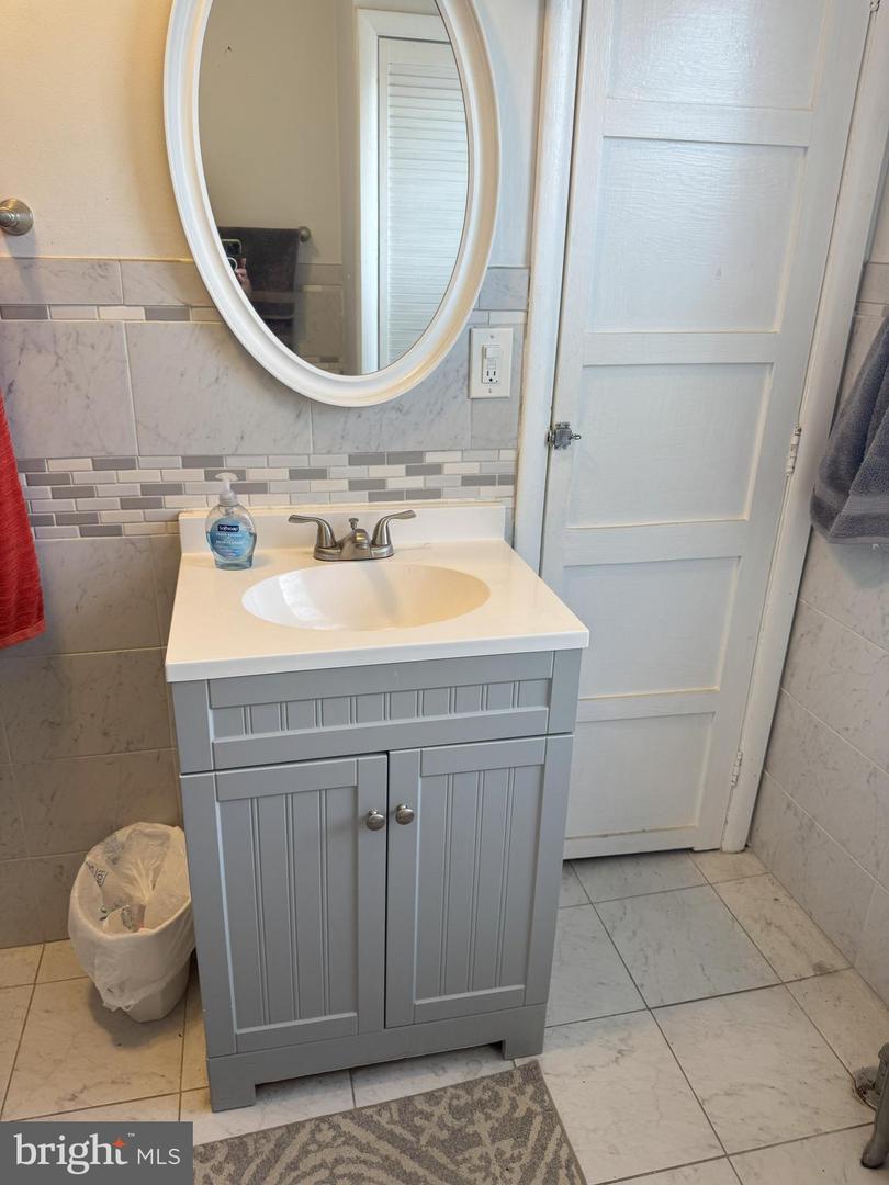 36 N Chester Pike Property Photo 10