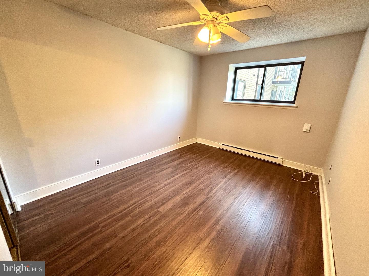 400 Glendale Rd #c22 Property Photo 9
