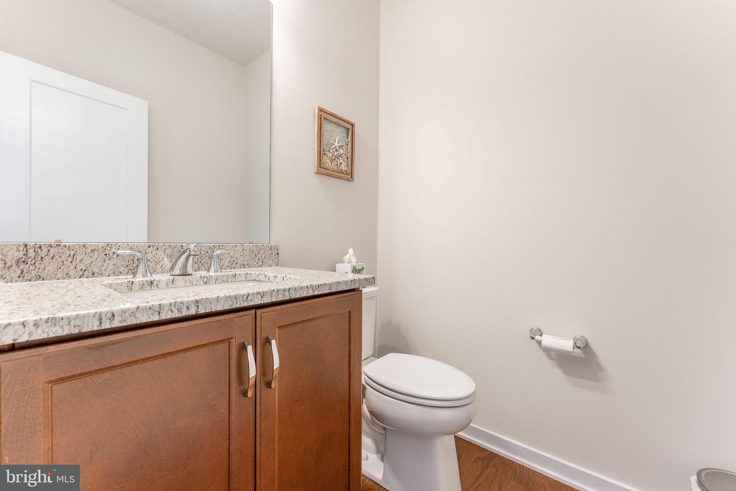 708 Hoopes Ln Property Photo 20