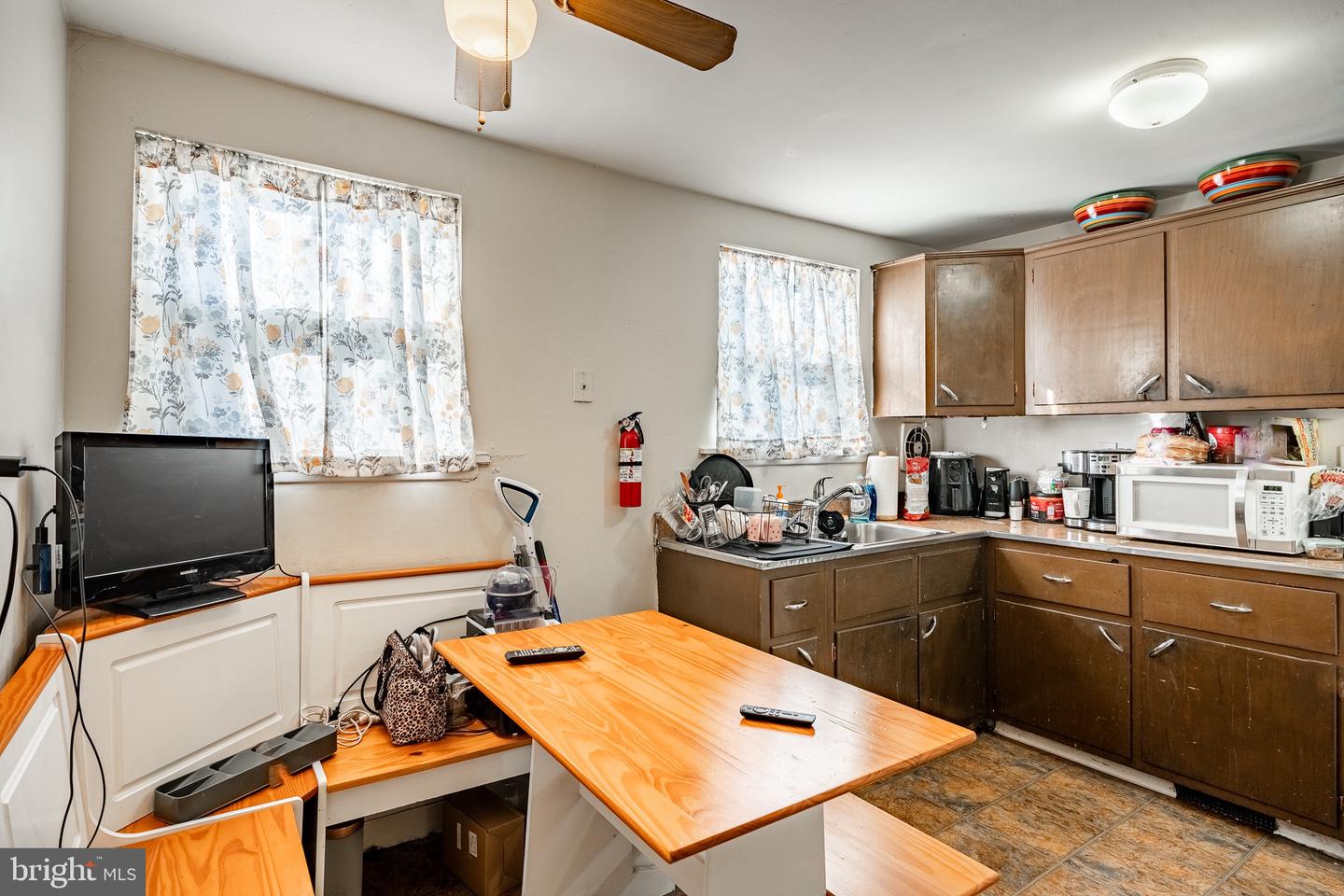 130 Folcroft Ave Property Photo 19