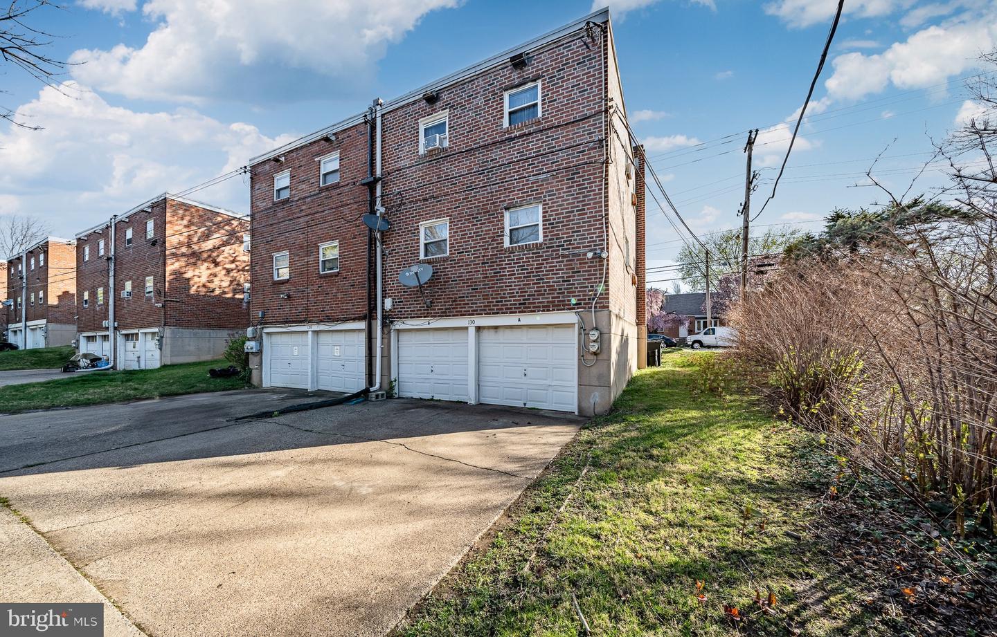 130 Folcroft Ave Property Photo 29