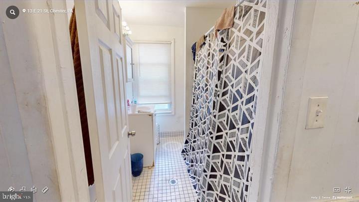 13 E 21st St Property Photo 12