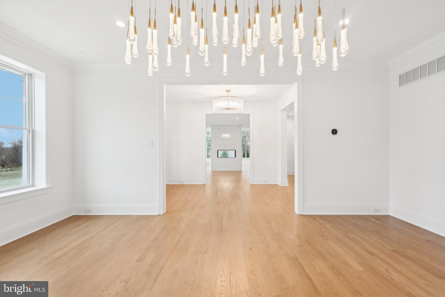 34 Oakland Rd #c2 Property Photo 8