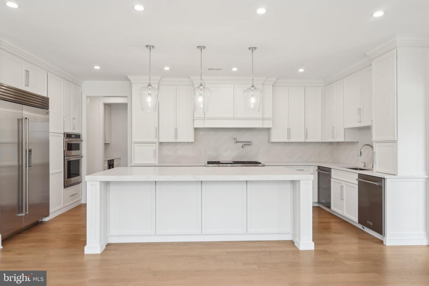 34 Oakland Rd #c2 Property Photo 10