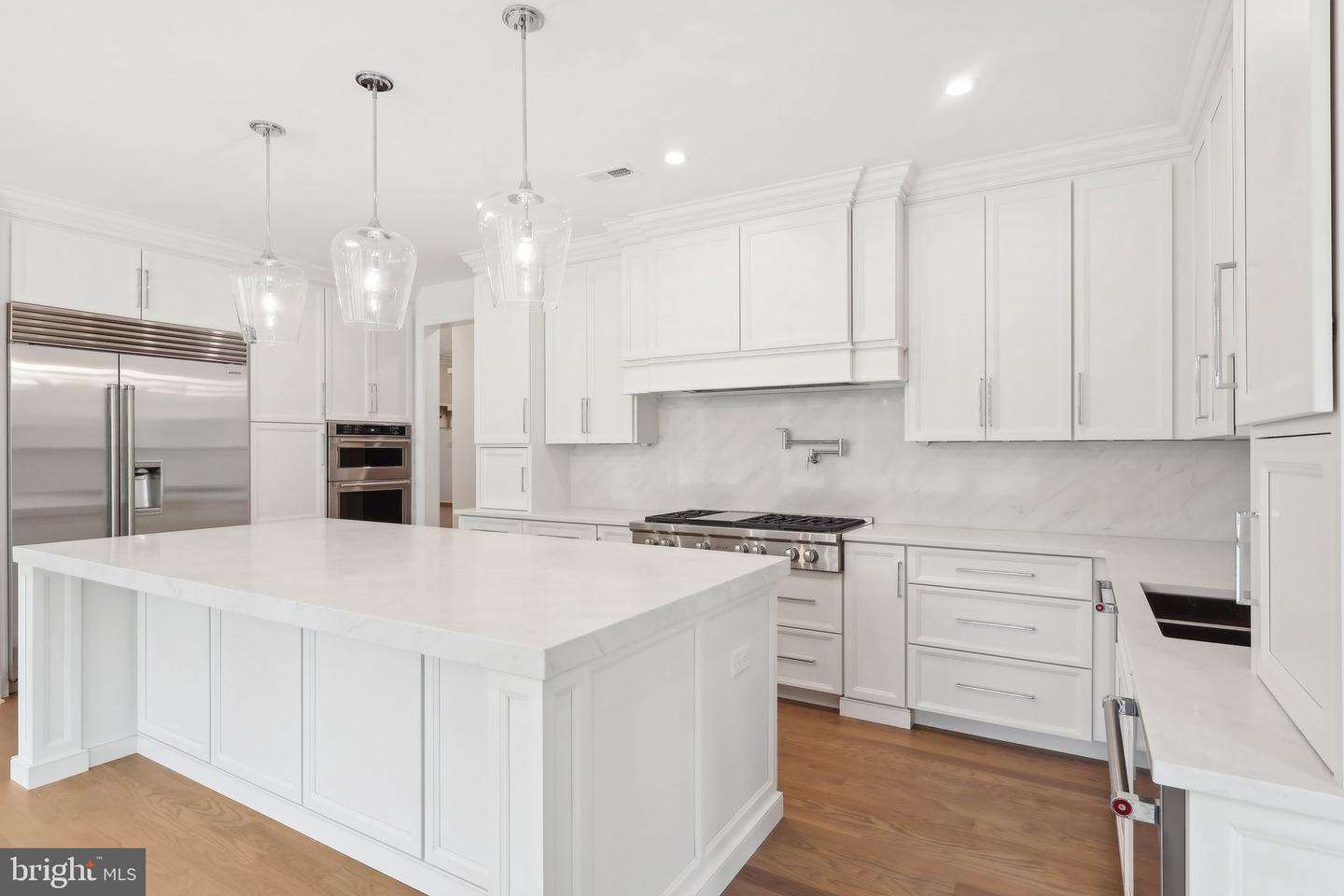 34 Oakland Rd #c2 Property Photo 12