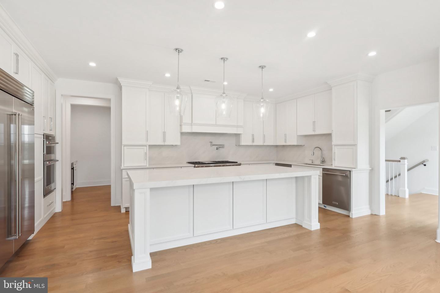 34 Oakland Rd #c2 Property Photo 13