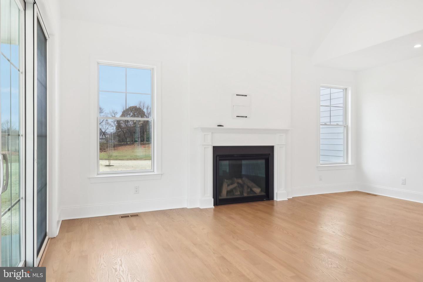 34 Oakland Rd #c2 Property Photo 22