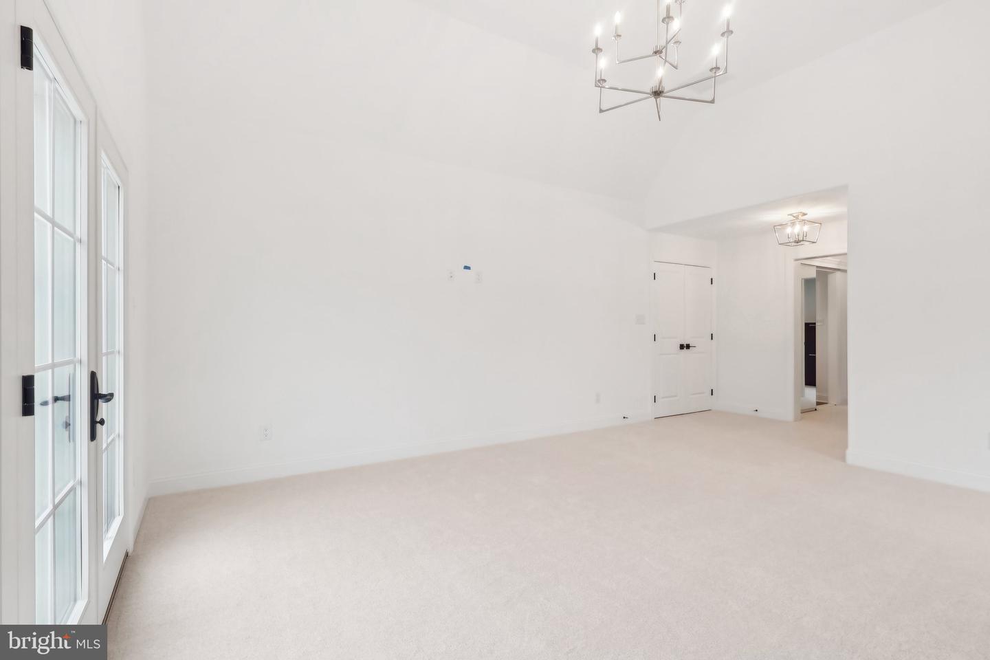 34 Oakland Rd #c2 Property Photo 31