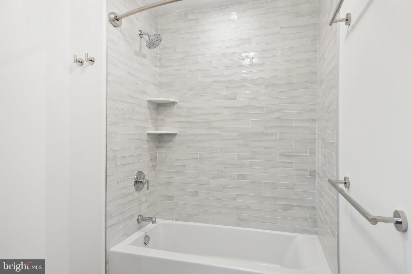 34 Oakland Rd #c2 Property Photo 42