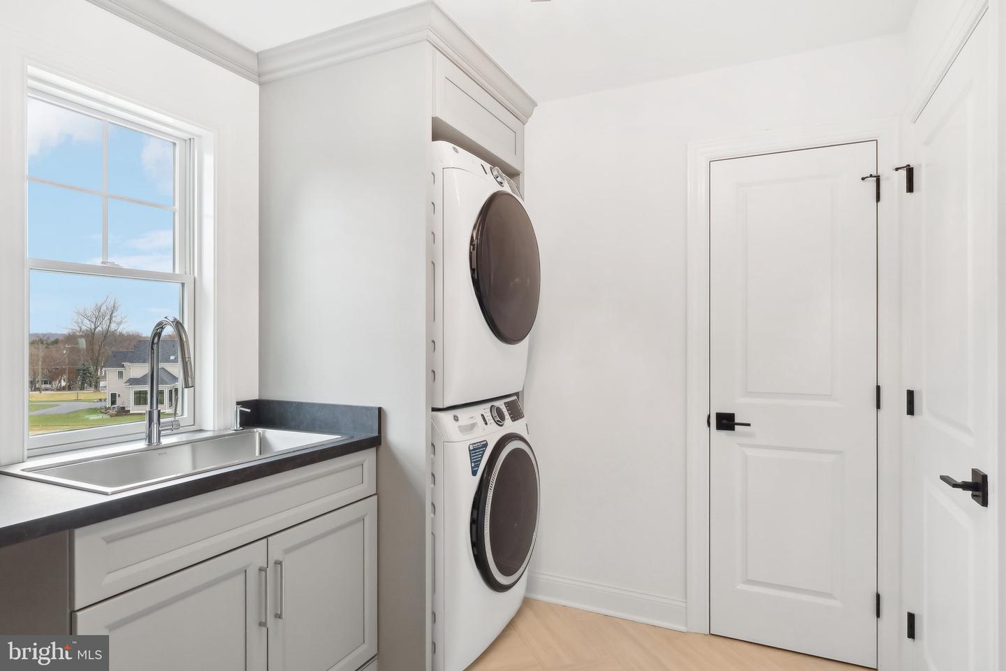 34 Oakland Rd #c2 Property Photo 48