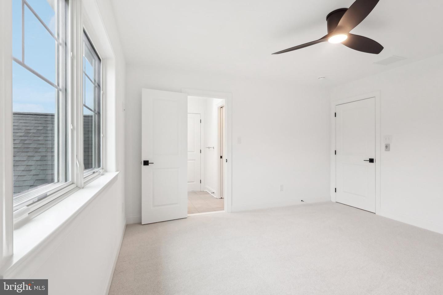 34 Oakland Rd #c2 Property Photo 50