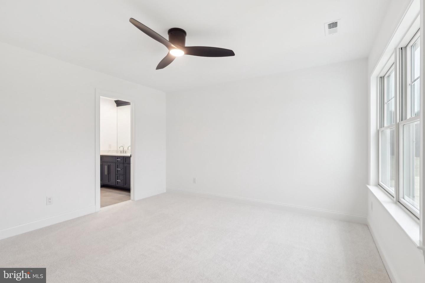 34 Oakland Rd #c2 Property Photo 51