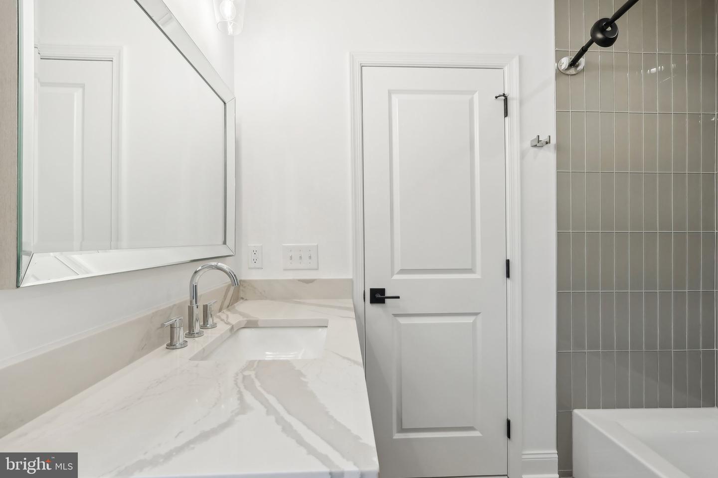 34 Oakland Rd #c2 Property Photo 52