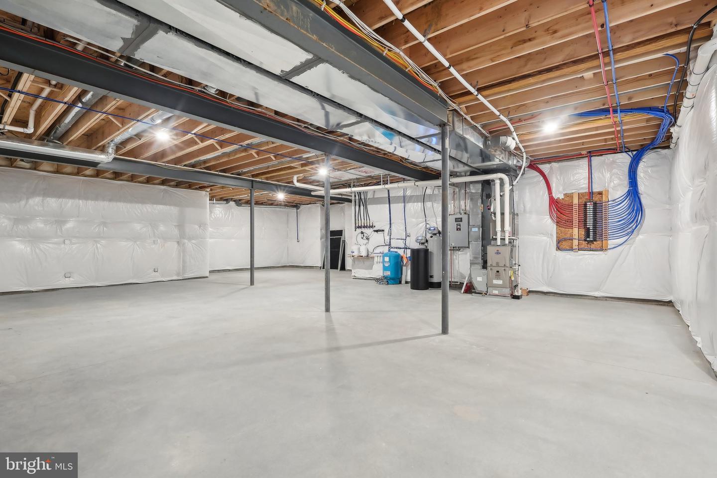 34 Oakland Rd #c2 Property Photo 61