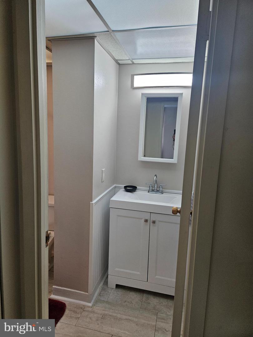801 Yale Ave #728 Property Photo 8