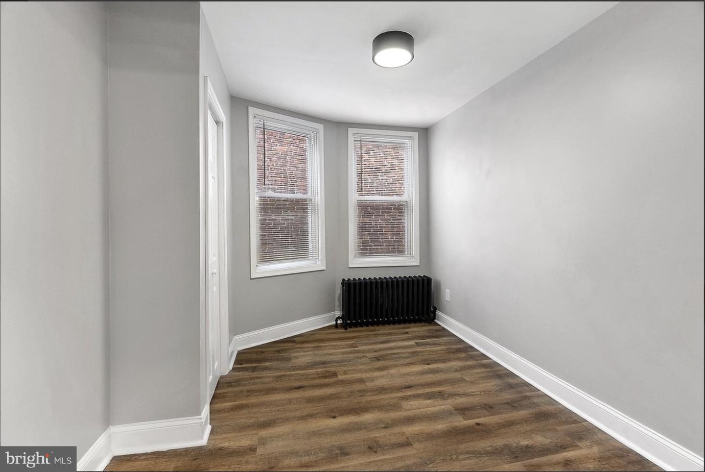22 N Front St Property Photo 13