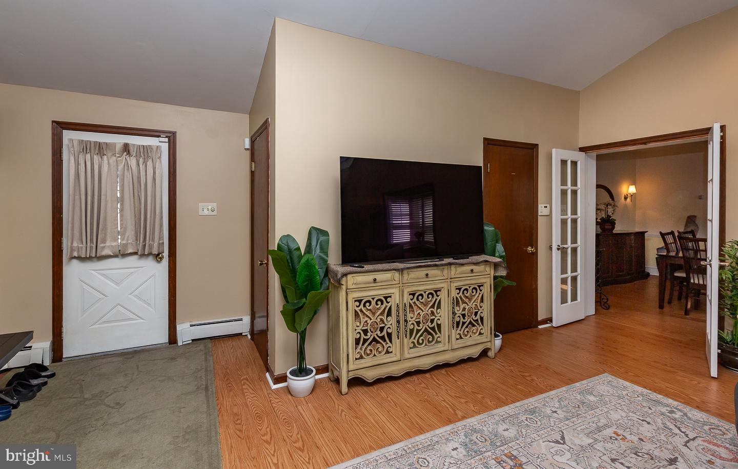 538 Gainsboro Rd Property Photo 16