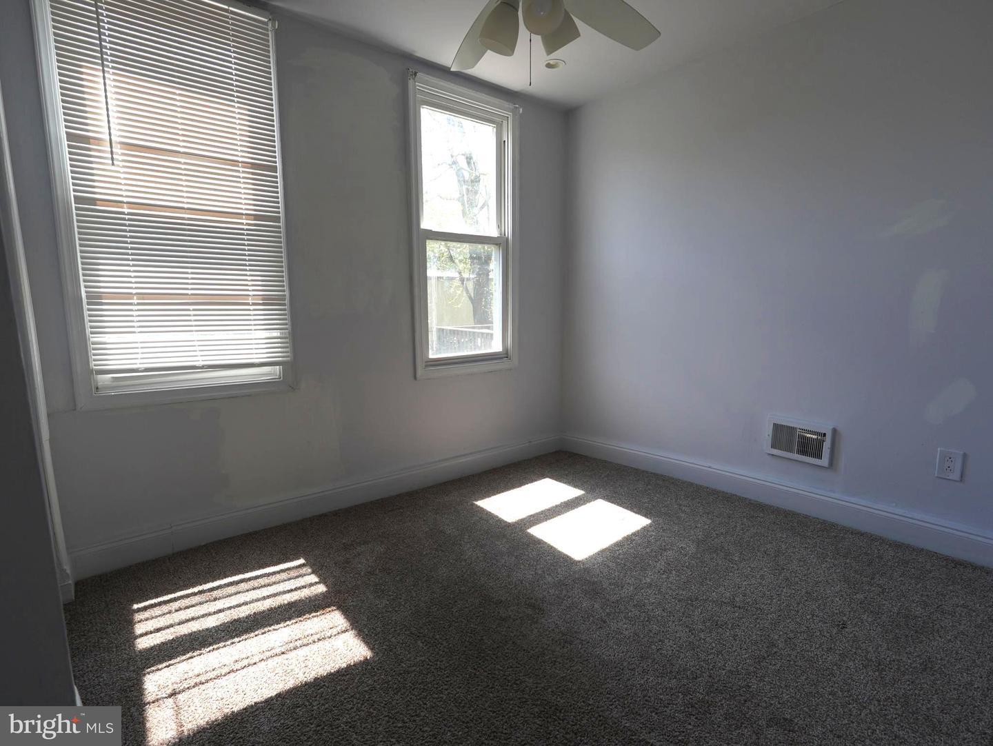 54 N Macdade Blvd Property Photo 6