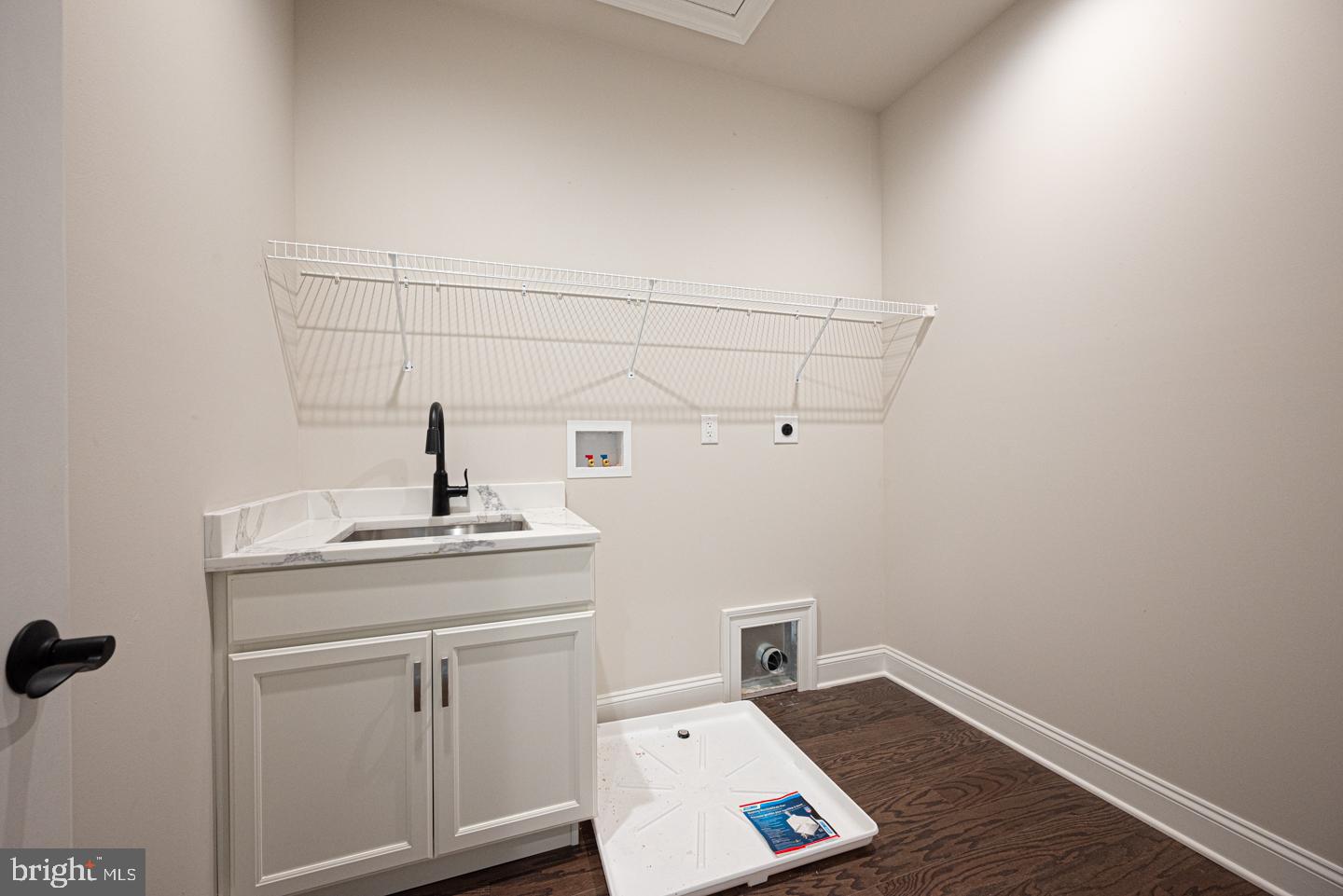 403 Taylor Street Property Photo 16