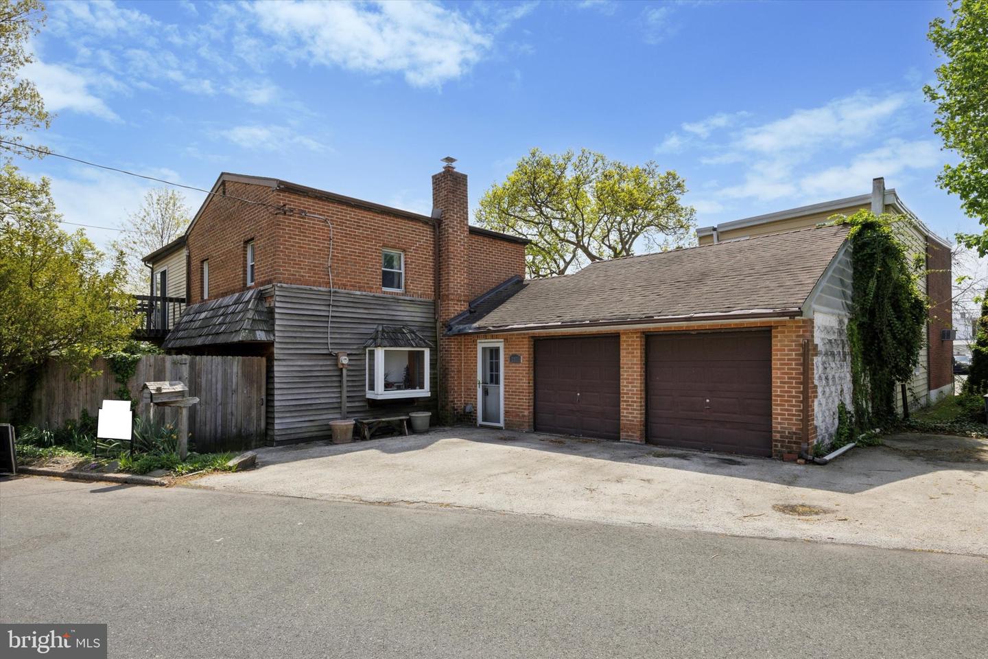 217 Ridley Ave Property Photo