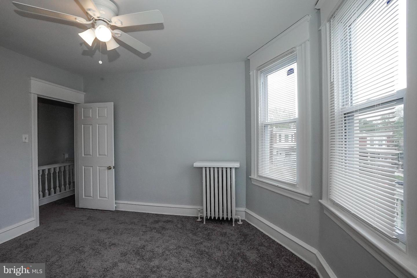 240 Cherry St Property Photo 32