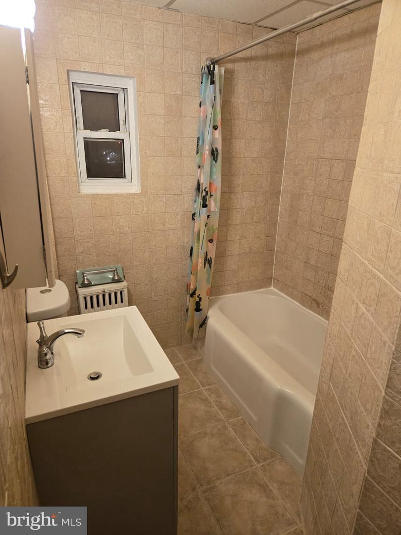 15 W Ridley Ave Property Photo 14