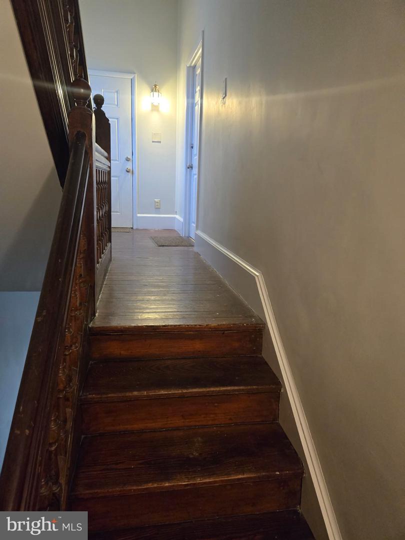 15 W Ridley Ave Property Photo 28
