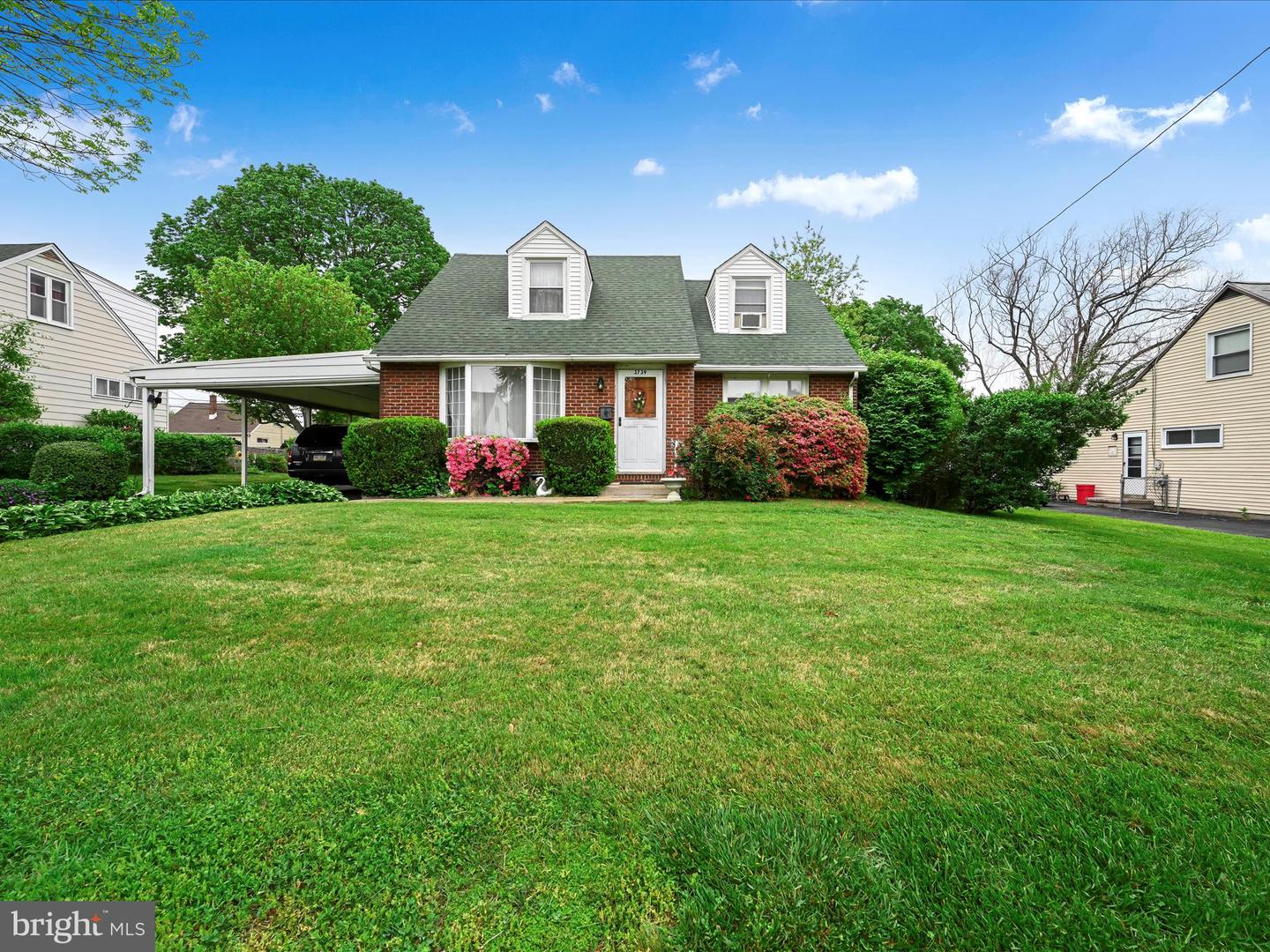 3739 Clearwater Ln Property Photo