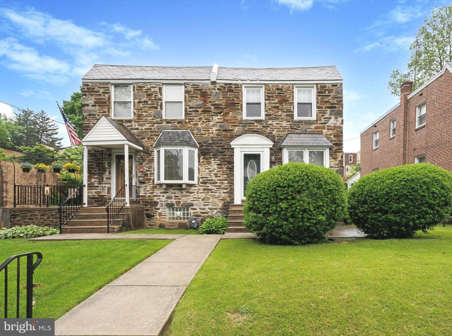 4937 Woodland Ave Property Photo 1
