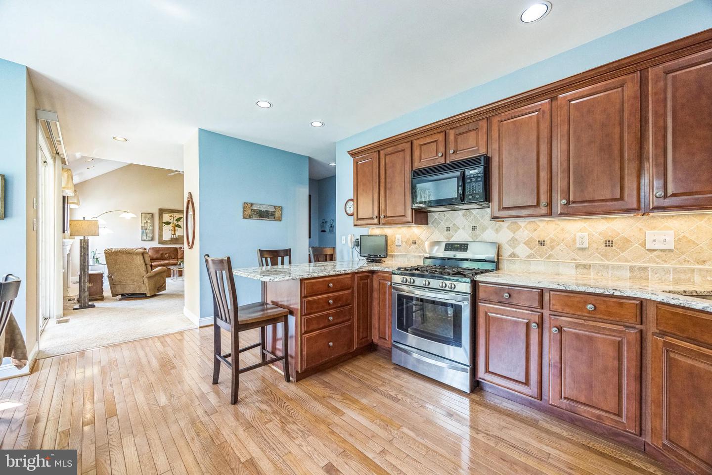 220 Hillsboro Mills Ln Property Photo 6