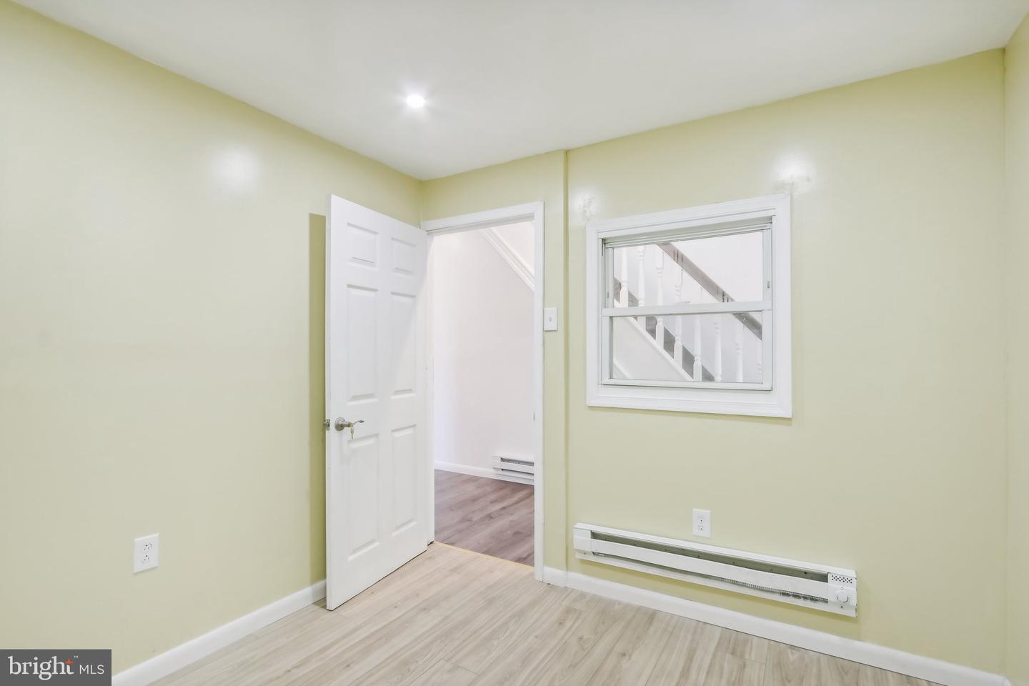 702 Main St Property Photo 17