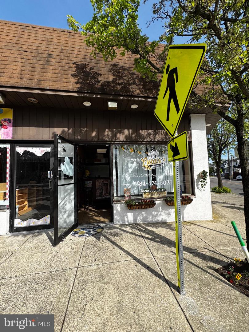 29 S Morton Ave #1st Fl Property Photo 1
