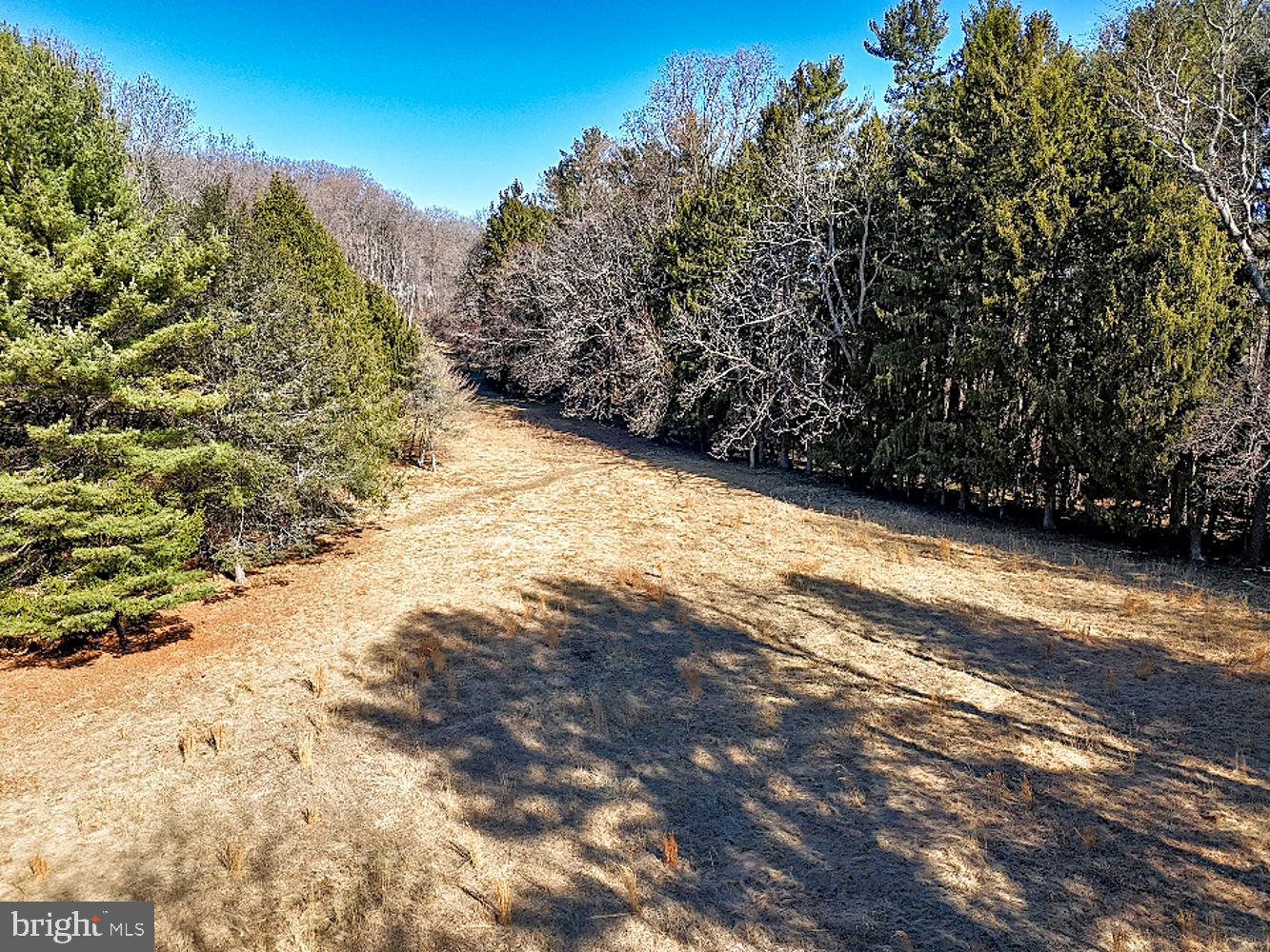 657 N Heilbron Dr Property Photo 7