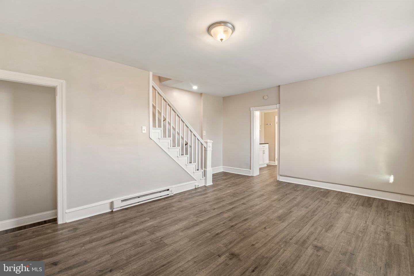 100 Chester Pike Property Photo 14