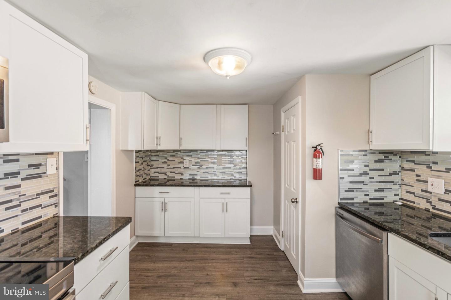 100 Chester Pike Property Photo 20
