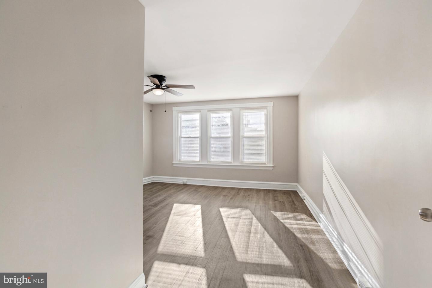 100 Chester Pike Property Photo 22