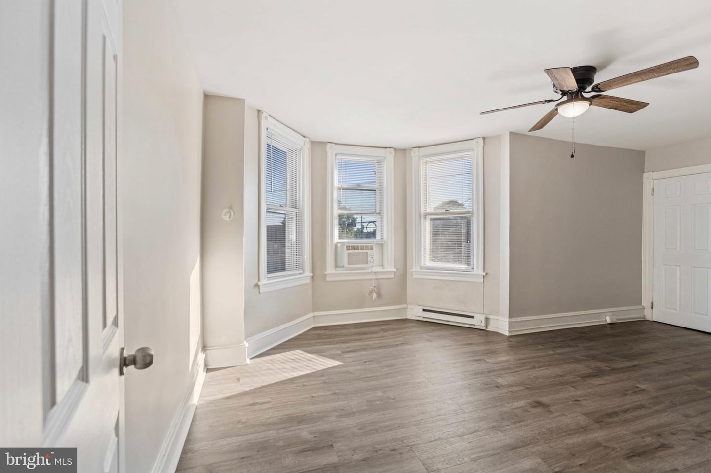 100 Chester Pike Property Photo 26