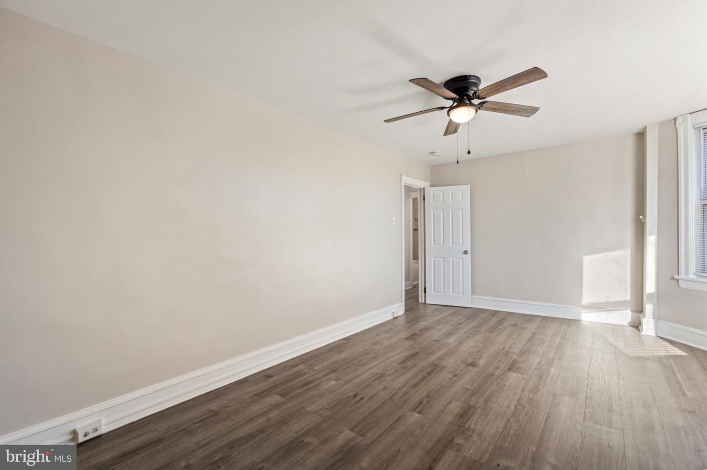100 Chester Pike Property Photo 28