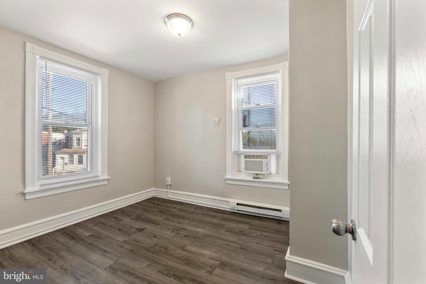 100 Chester Pike Property Photo 29