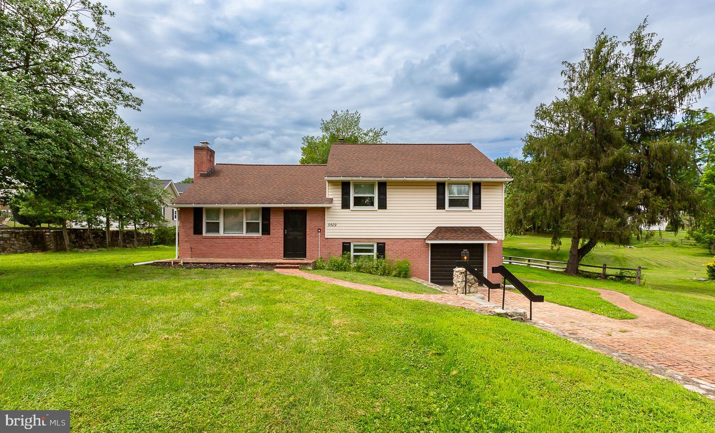 3509 Lewis Rd Property Photo 1