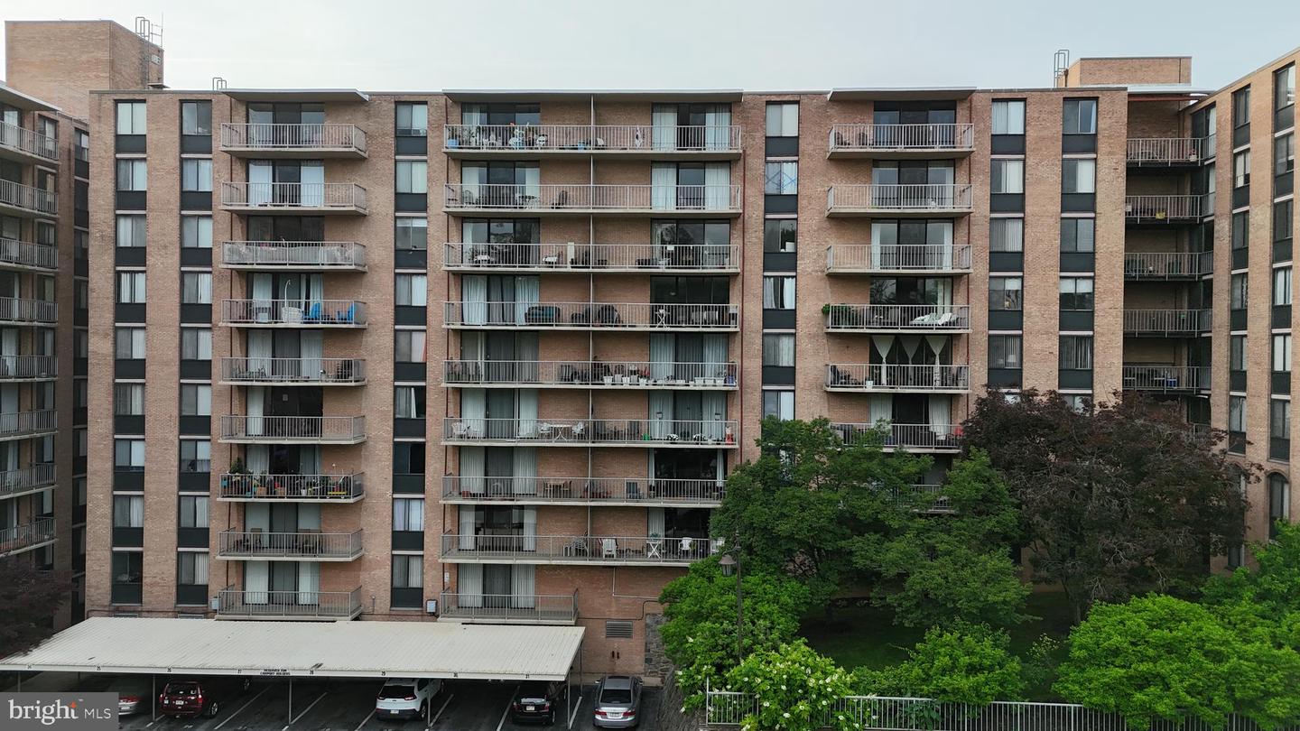801 Yale Ave #716 Property Photo 2