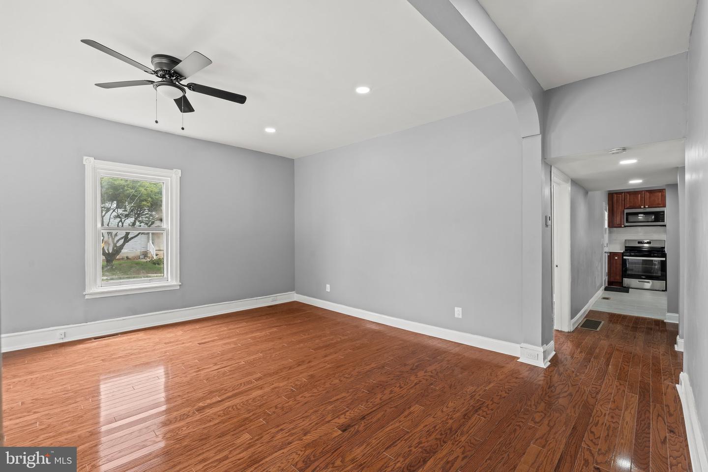 520 Maine Ave Property Photo 3