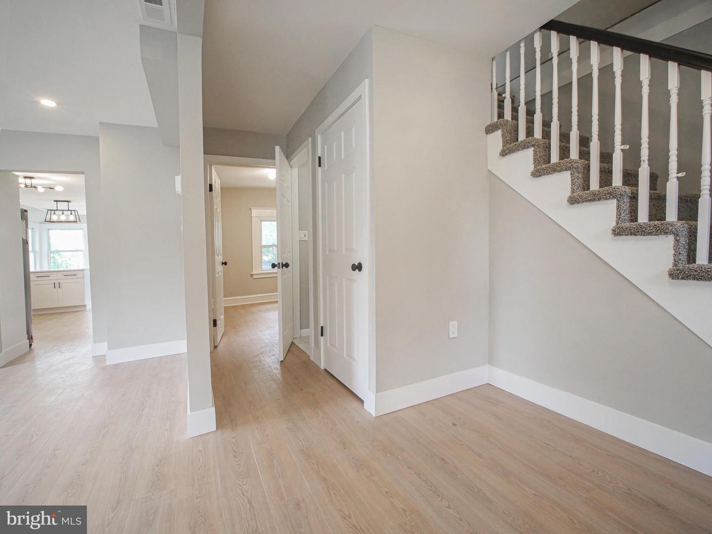 1200 First Ave Property Photo 21