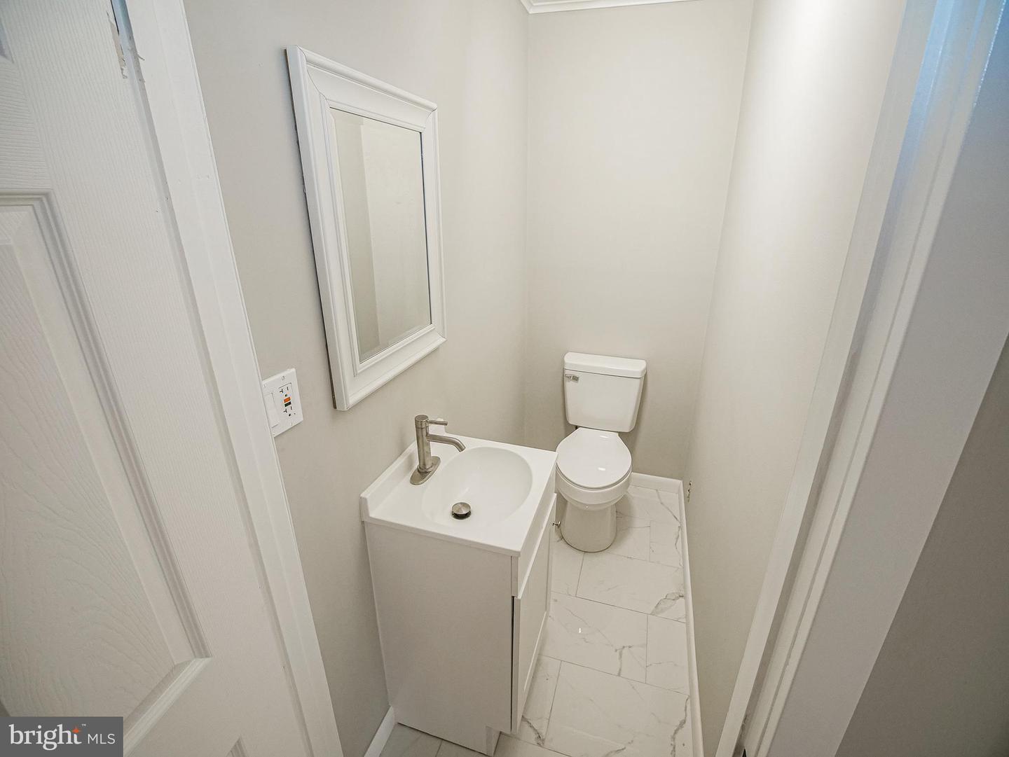 1200 First Ave Property Photo 24