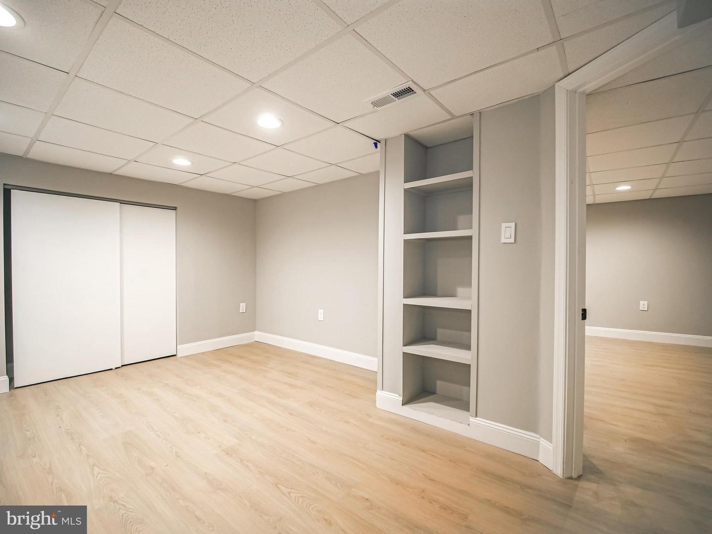 1200 First Ave Property Photo 34
